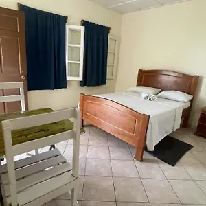 Pensao Domingas Gasthof São Filipe